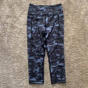 Zyia camo light n tight leggings